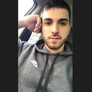 Meet your Posher, Jonathan